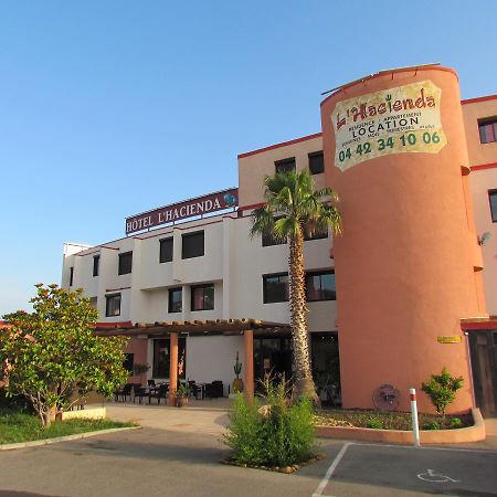 Hotel L'Hacienda Мартіг Екстер'єр фото